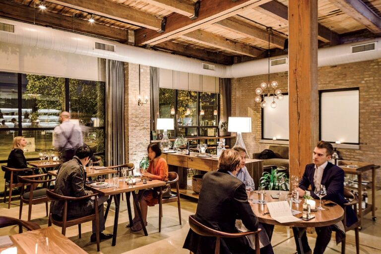 Michelin Star Restaurants in Chicago - Best 10 Ranked 1 Michelin Star Restaurants in Chicago