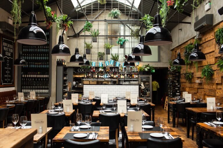 Restaurants Near Me UK: Find & Book in London, Edinburgh, Manchester + 7 More Cities 27 Restaurants Near Me UK