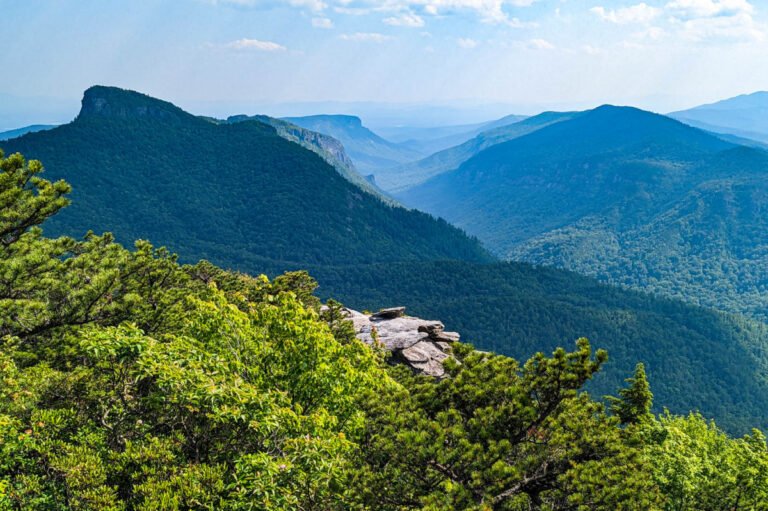 Hawksbill Mountain