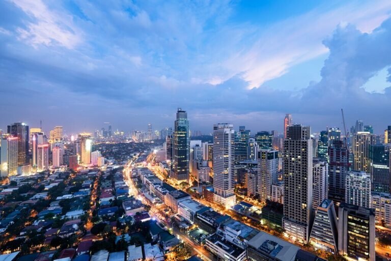 Budget Travel Philippines: Costs, Routes & Money-Saving Tips (Guide) 12 budget travel tips philippines