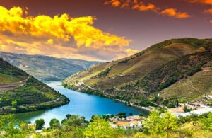 douro river valley portugal