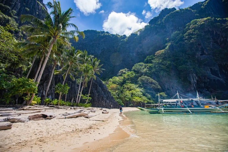 Best Beach Destinations in the Philippines: 15 Picks by Region & Travel Style 6 popular beach destinations philippines