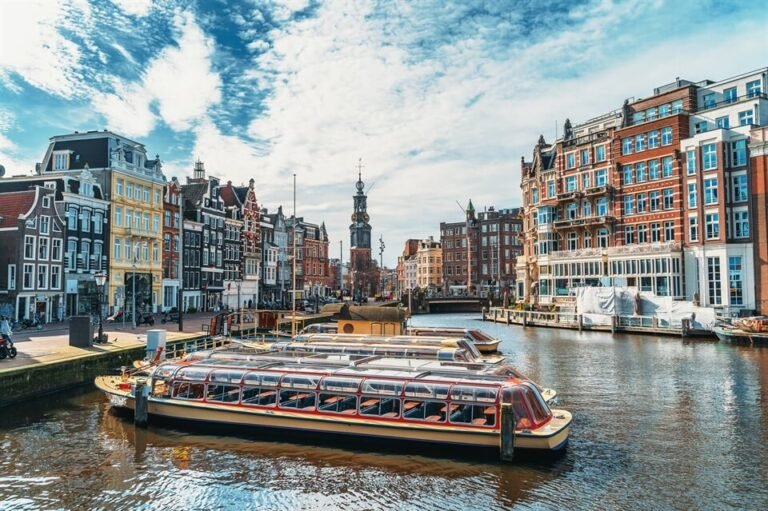 Planning a Trip to Amsterdam: Costs, Timing & a 3-Day Itinerary 3 trip to amsterdam